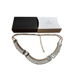 Avon Pretty As A Diamond Statement Necklace Goldtone Silvertone Glitter New